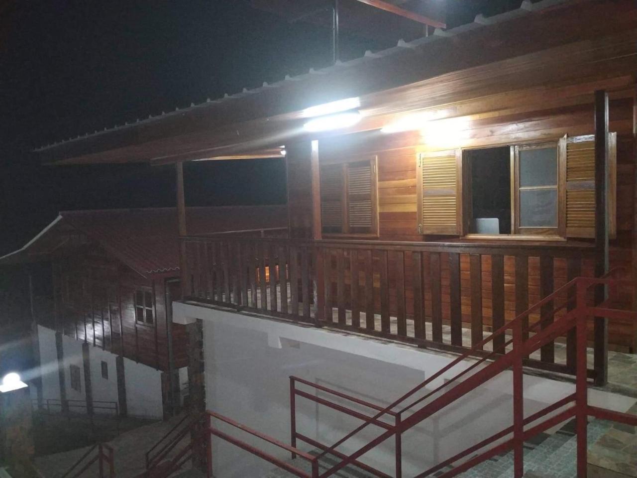 Domus Guesthouse Santana المظهر الخارجي الصورة