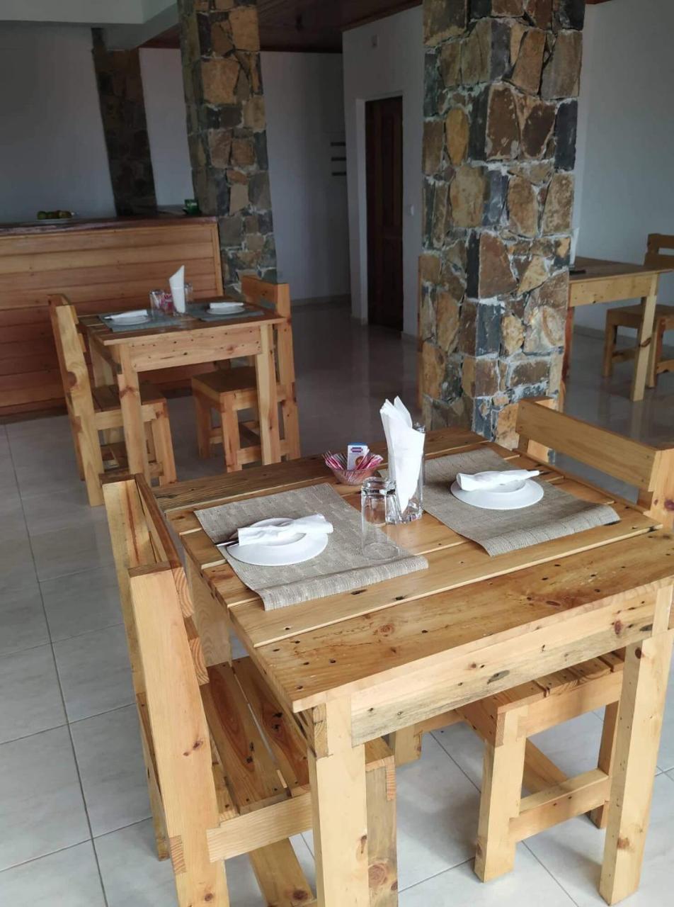 Domus Guesthouse Santana المظهر الخارجي الصورة