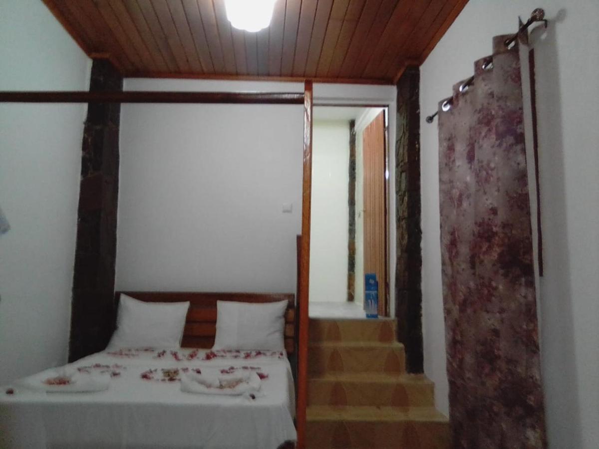 Domus Guesthouse Santana المظهر الخارجي الصورة